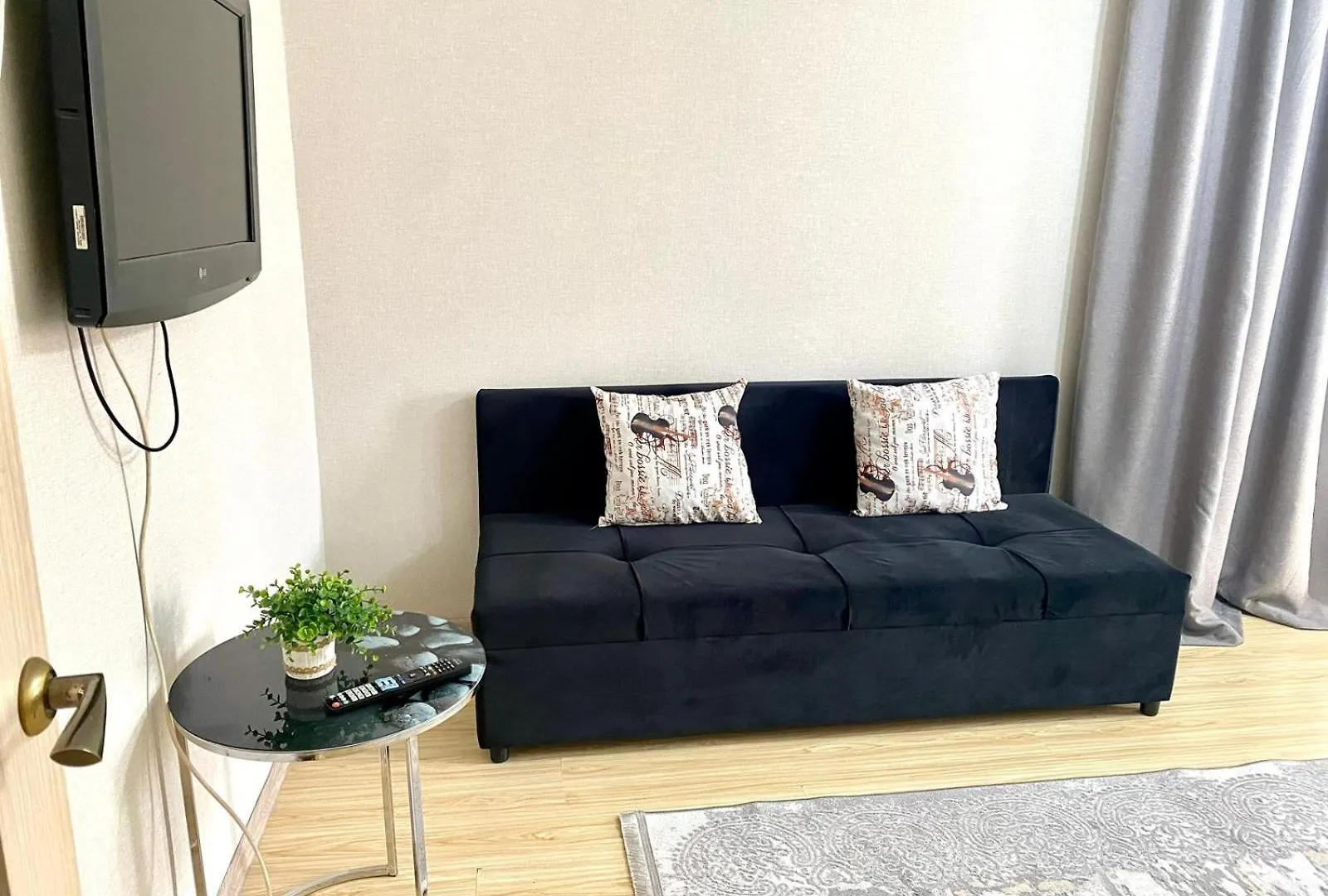 Lejlighed Двухкомнатная Квартира На Арбате Almaty